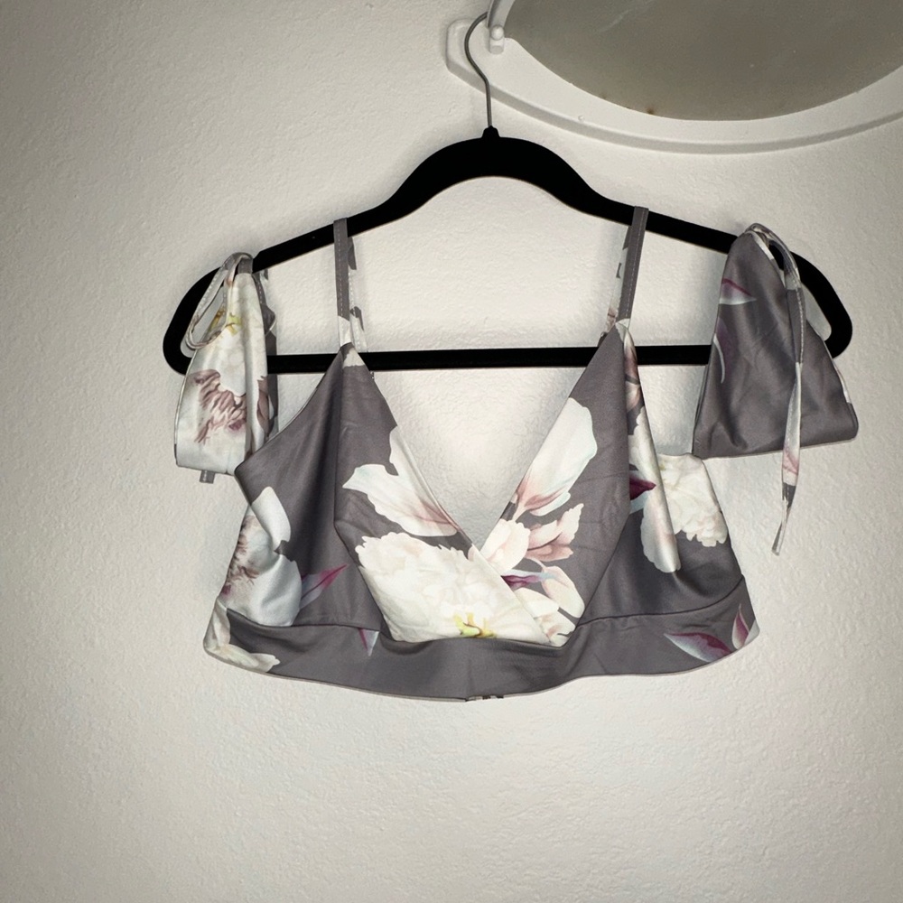 Floral Silver Women's Crop Top and Pant Set